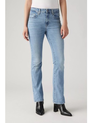 Levi's 725 Streç Pamuklu Normal Bel Düz Paça Flare Jeans Bayan Kot Pantolon 18759