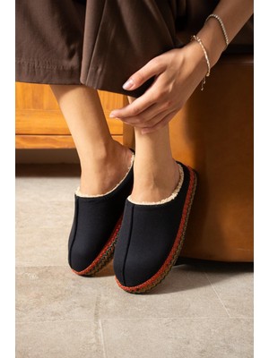 Içi Tüylü Yüksek Tabanlı Kadın Ev Terliği