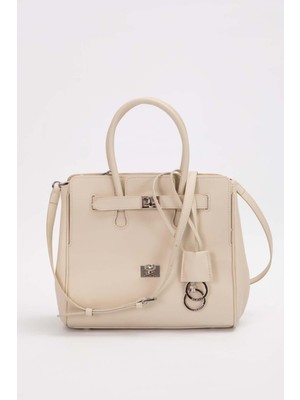 Beyaz Halka Aksesuar Detaylı Omuz Çantası