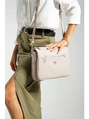 Just Polo Kadın 3 Bölmeli Ayarlanabilir Uzun Askılı Postacı ve Omuz Çantası