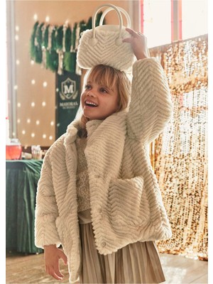 Mayoral Kız Çocuk Yumuşak Doku Kürk Manto Bej 4441