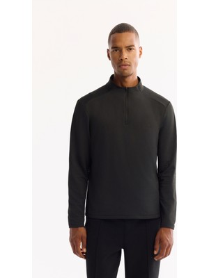AVVA Erkek Siyah Dik Yaka İçi Kareli Şardonlu Teknik Kumaş Regular Fit Sweatshirt A52Y1219