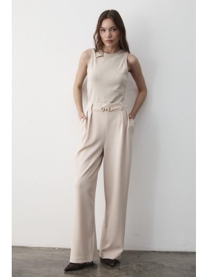 Kadın  Likralı Toka Kemer Detaylı Lastikli Palazzo Pantolon