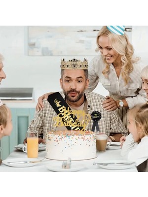 Altın Renk Siyah Taşlı Kral Tacı ve “Birthday King” Yazılı Siyah Kuşak – Erkek Doğum Günü Seti