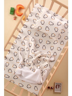 Bondberro Bebek ve Çocuk Uyku Seti 80 X 130 CM ( Battaniye , Lastikli Çarşaf ,Yastık Kılıfı ) %100 Pamuk ( Penguen )