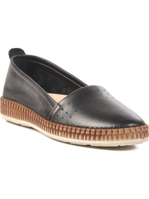 Siyah Hakiki Deri Kadın Günlük Ayakkabı 231747 Z