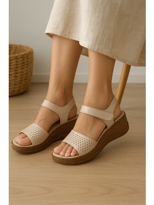 Yeni Sezon Şık Sandalet