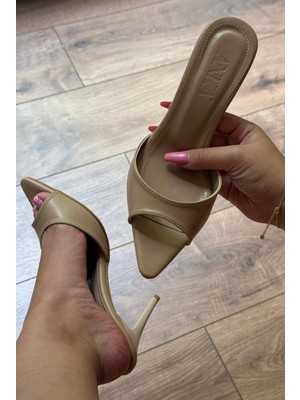 Kadın Nude Bej Ten 8cm Topuklu Sivri Burun Burunlu Ince Topuk Abiye Ayakkabı Sandalet Terlik