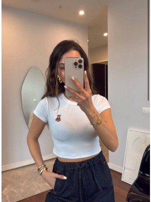 Bisiklet Yaka Kısa Kollu Nakışlı Crop - Beyaz