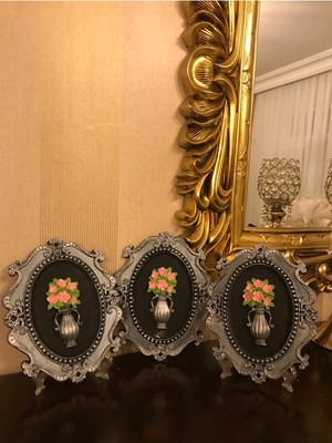 Siyah-Gümüş Çiçekli Çerçeveli Tablo