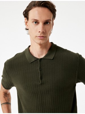 Regular Fit Kısa Kollu Pamuklu Dokulu Düğmeli Polo Yaka Triko Tişört