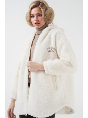 Hiccup Kadın BDART Büyük Beden Kapüşonlu Sahte Kürk Ceket Krem Doğal