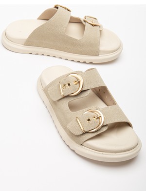 Kadın Bej Çift Bantlı Toka Detaylı Terlik