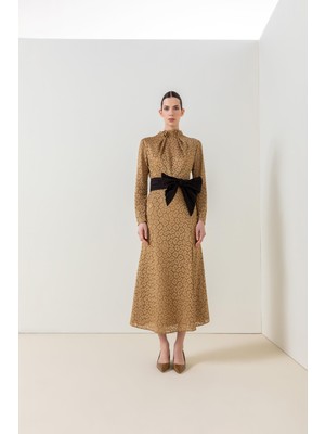 Yüksek Yaka Uzun Elbise 26W40835