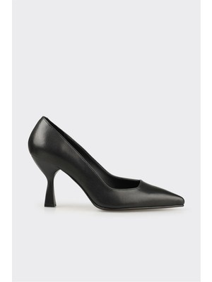Siyah Deri Kadın Stiletto