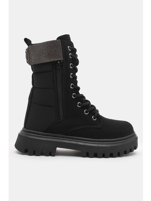 Kız Çocuk Siyah Mat Termo Taban Taş Detaylı Fermuarlı ve Bağcıklı Cırtlı Bot