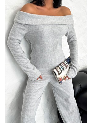 Kadın Gri Selanik Kumaş Madonna Yaka Alt Üst Pantolonlu Takım