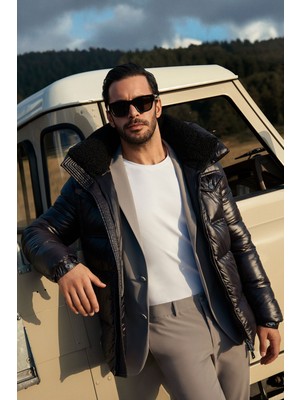 Regular Fit Kapüşonlu Düz Mont