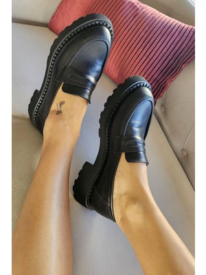 022 2406 Topukla Kadın Hakiki Deri Kalın 3 cm Topuklu Günlük Ayakkabı