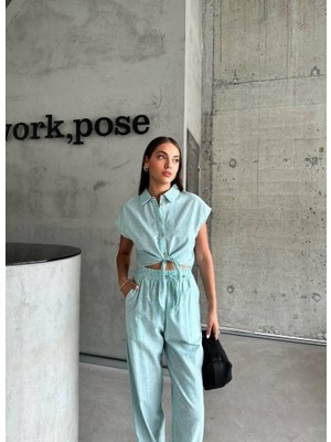 Demir Grup ÇİZGİLİ KETEN KOLSUZ CROP PANTOLON TAKIM - Yeşil