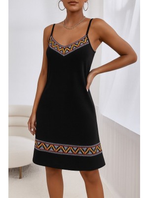 Tua Moda Kadın Ip Askılı V Yakalı Etnik Desenli Detaylı Elbise