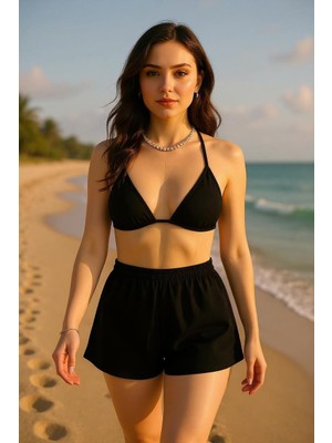 Kadın Siyah Şortlu Belden ve Boyundan Bağlamalı Bikini Takımı