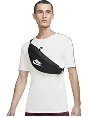 Nike Heritage Unisex Bel Çantası 3 L Siyah Tekstil Materyal ile Ergonomik Tasarım Sunar