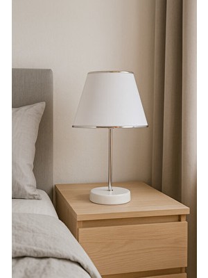 Kumaş Slim Abajur Masa Lambası Beyaz E98A 1 Modern 16-30 E27 Beyaz