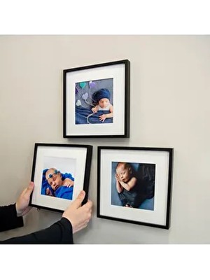 Kare Duvar Çerçevesi Paspartulu 3 Adet 20X20CM Yapışkanlı Çerçeve