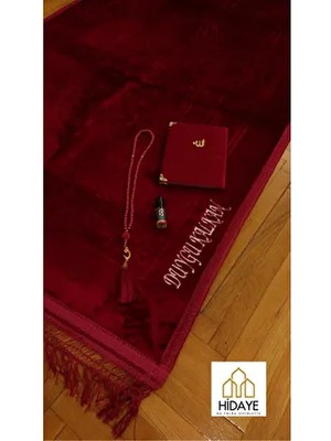 Kişiye Özel Isimli Kadife Peluş Seccade, Kadife Kapak Yasin ve Inci Tesbih Hediyelik Çeyizlik Set