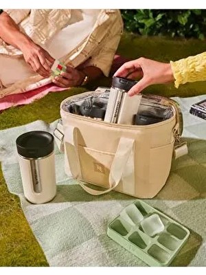 Nespresso Cooler Bag Termal Soğutucu Çanta Bej Renkli Alüminyum Folyo Astar ile Şık ve Fonksiyonel