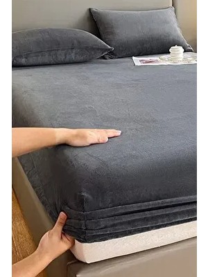 Mulberry Kadife Kumaş Lastikli Çarşaf Takımı Gri Renk 160x200 cm Düz Desenli