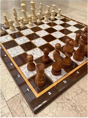 Ahşap Satranç Takımı Büyük Boy 32 Parça Premium Tasarım ile Hediye Seçeneği