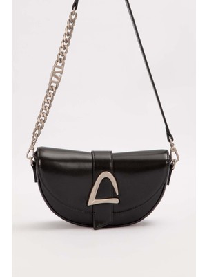 Siyah Logo Zincir Detaylı Omuz Çantası