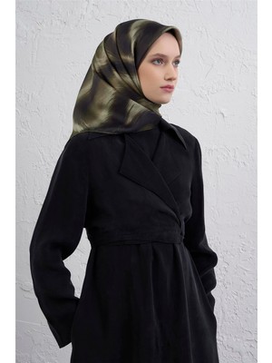 Armine Leopar Desenli Saf Ipek Twill Eşarp 9432D 32