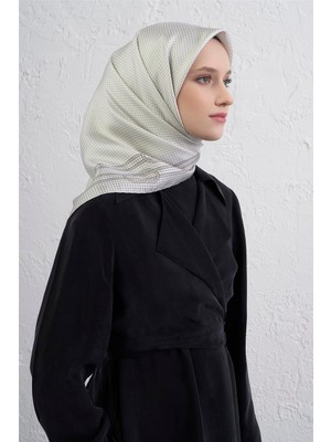 Armine Klasik Desenli Saf Ipek Twill Eşarp 9404D 83