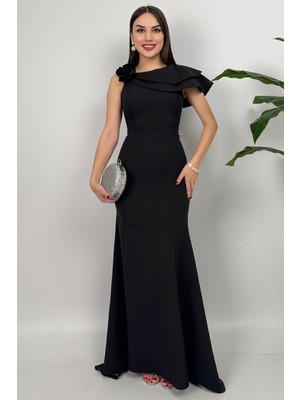 Delvira Drapeli Tek Omuz Çiçek Detaylı Uzun Siyah Abiye Elbise