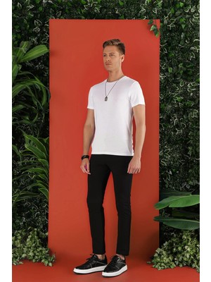Efor Erkek Slim Fit Bisiklet Yaka Esnek Pamuklu Düz Beyaz Tişört TS 823