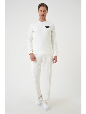 Efor Erkek Slim Fit Pamuklu Uzun Kollu Ekru Beyaz T-Shirt TS 888