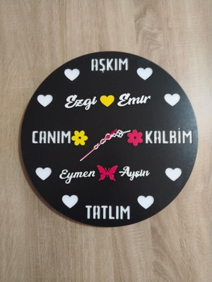 Sevgiliye Özel Hediye Kişiye Özel Isim Yazılı Duvar Saati