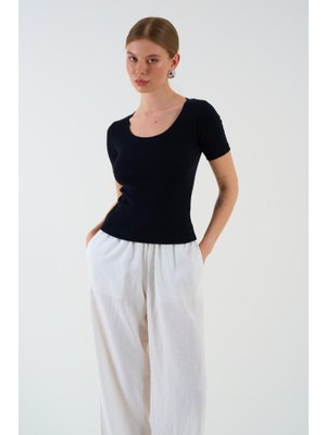 Kısa Kollu T-Shirt - Siyah