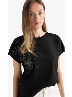 DeFacto Bisiklet Yaka Taş Baskılı Kısa Kollu Tişört F9589AX25AU