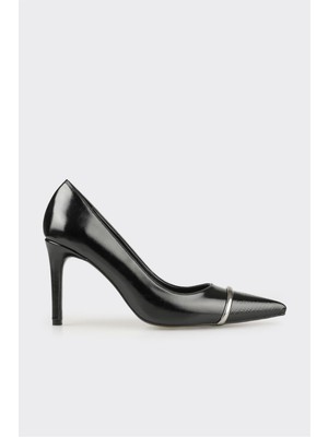 Siyah Kadın Stiletto