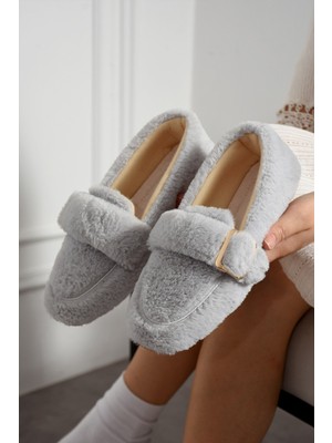 Slipcat Yumuşak Peluş Kadın Ev Babeti Hafif Taban Ses Yapmaz Gri Tokalı Şık Tasarım