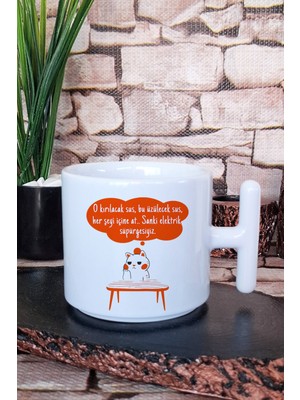 Her Şeyi Içine At Sanki Elektrik Süpürgesiyiz Kedi Baskılı T Kulplu Latte Fincanı Kupa Bardak