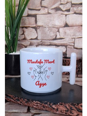 Anne ve Çocuk El Ele Baskılı-Kişiselleştirilebilir Hediyelik T Kulplu Latte Fincanı Kupa Bardak