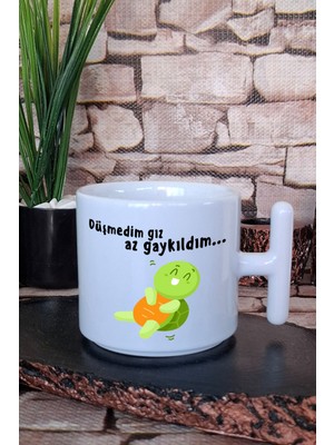 Düşmedim Gız Gaykıldım-Kaplumbağa Baskılı Eğlenceli Komik Hediye T Kulplu Latte Fincanı Kupa Bardak