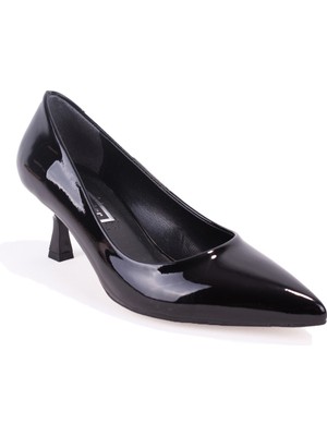 Dagoster DZA07-388499 Siyah Rugan Stiletto Topuklu Kadın Ayakkabı