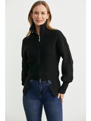 Dik Yaka Fermuarlı Bel Detaylı Triko Hırka - Siyah