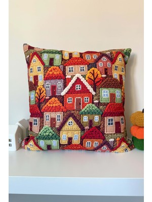 Şirin Sonbahar Evleri Desenli Kırlent Kılıfı 3D Punch Nakış Efekt Dijital Baskılı 43X43CM